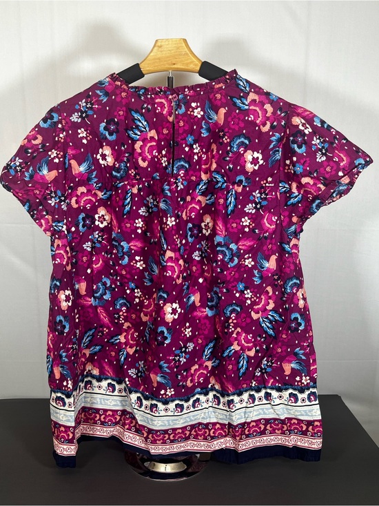 Lane Bryant Tops - Lane Bryant Magenta Floral Short Sleeve Blouse